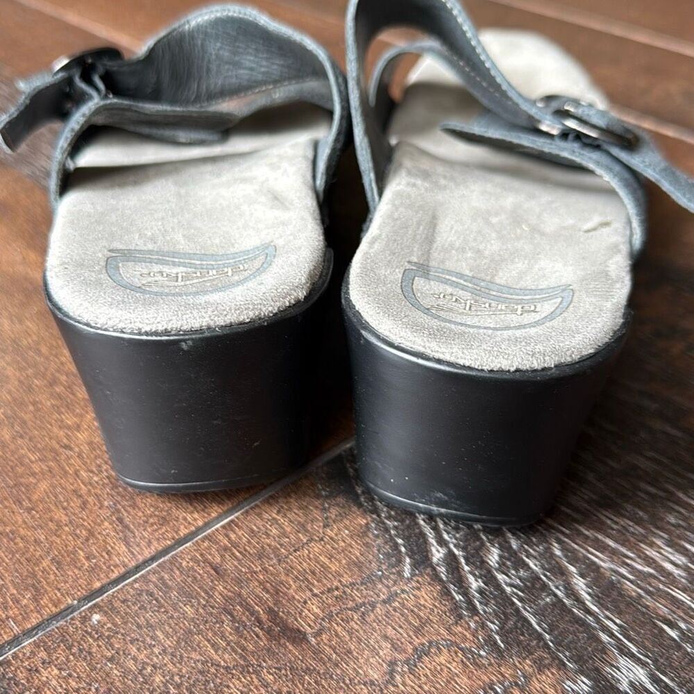 Dansko Sophie Metallic Python Wedge Sandal Women’… - image 3